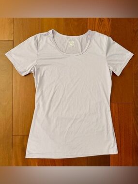 💟 Light Lavender Scoop Neck Short Sleeve Tee by 32 Degrees Cool